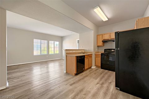 Tiny photo for 2161 Hussium Hills Street #202, Las Vegas, NV 89108 (MLS # 2798646)