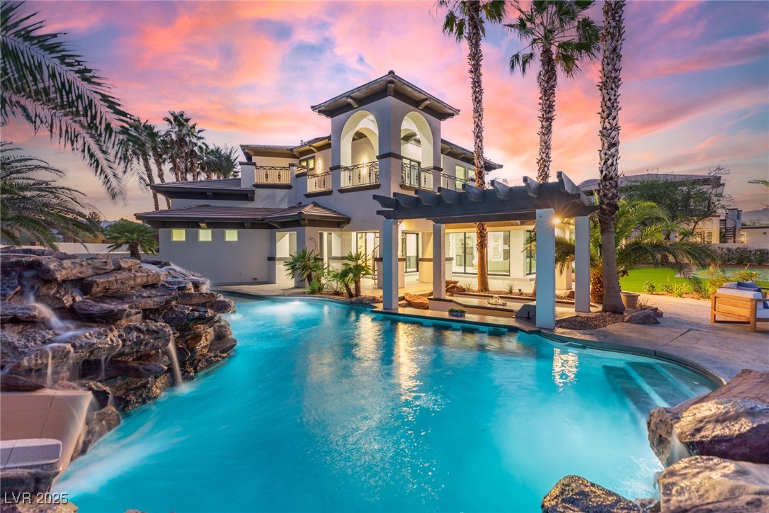 Properties 1 9252 Tournament Canyon Drive
