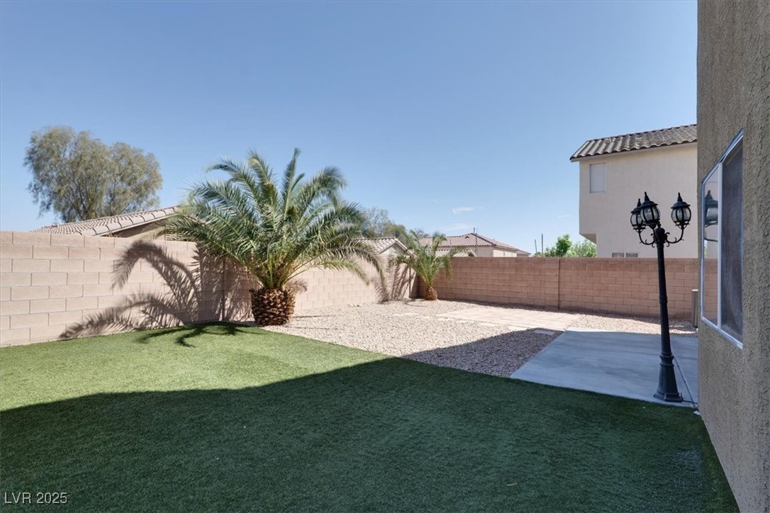 North Las Vegas, Nevada 89086, United States, 4 Bedrooms Bedrooms, ,3 BathroomsBathrooms,Residential,Active,134536