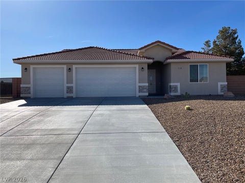 Homes For Sale - 6660 Stubblefield Drive<br/> Nye County, Pahrump, NV 89061