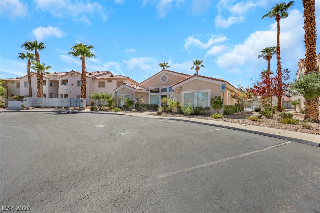 855 N Stephanie Street 2726