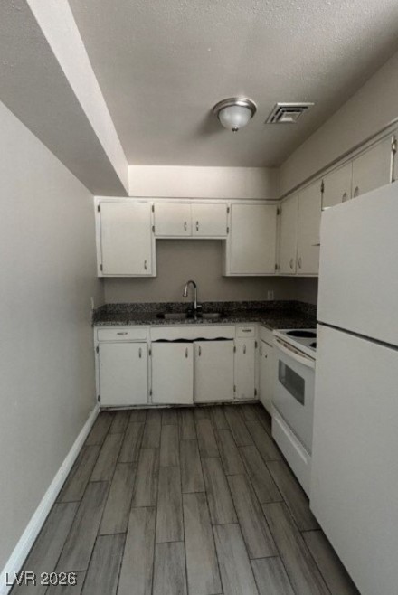 718 W Wilson Avenue 103