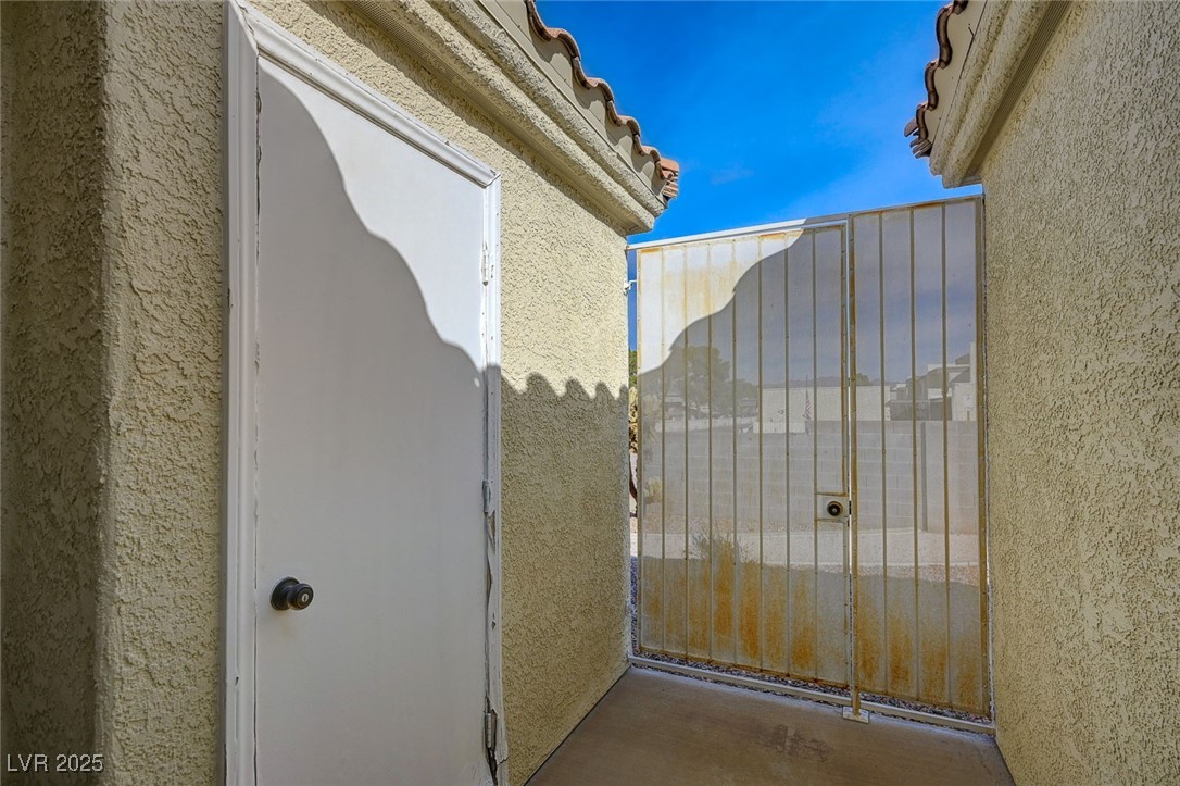 691 Anne Lane, Henderson, Nevada image 30