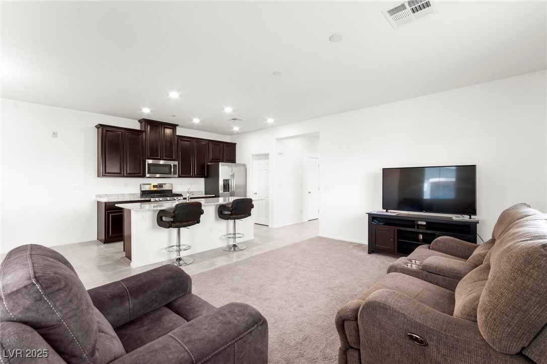 2495 Sunflower Days Avenue #2052, North Las Vegas, Nevada image 2