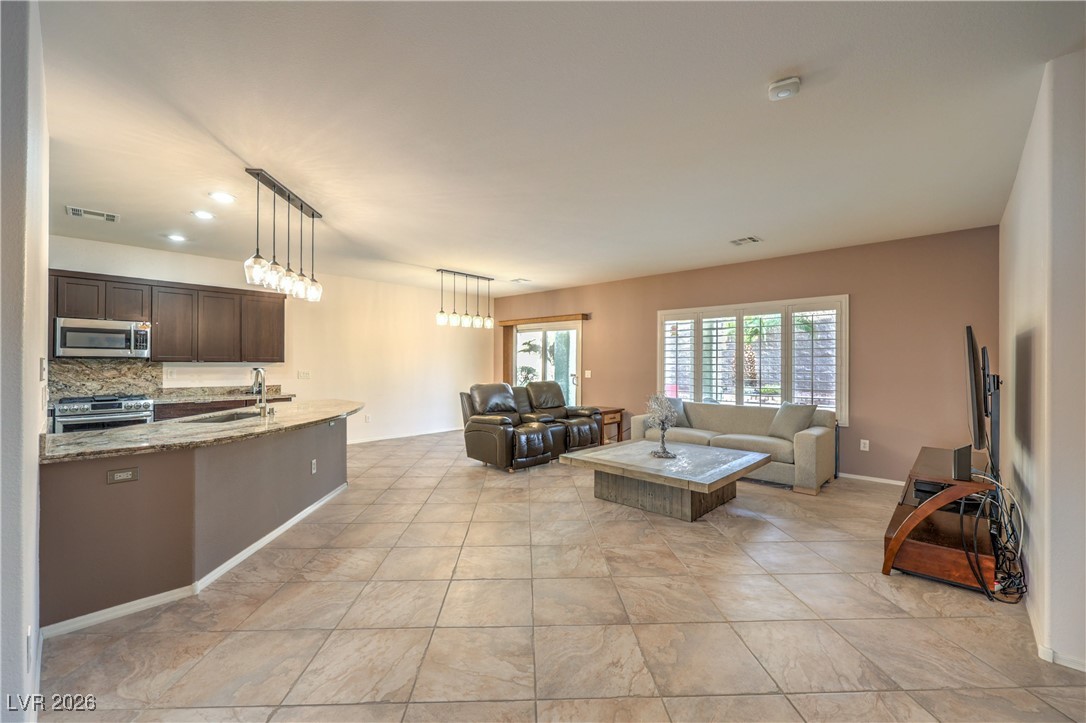 2129 Kelsey Creek Court