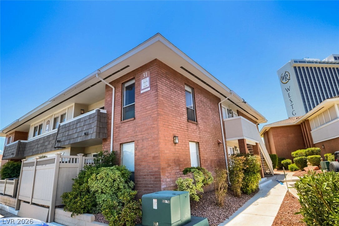 2843 Geary Place 3108