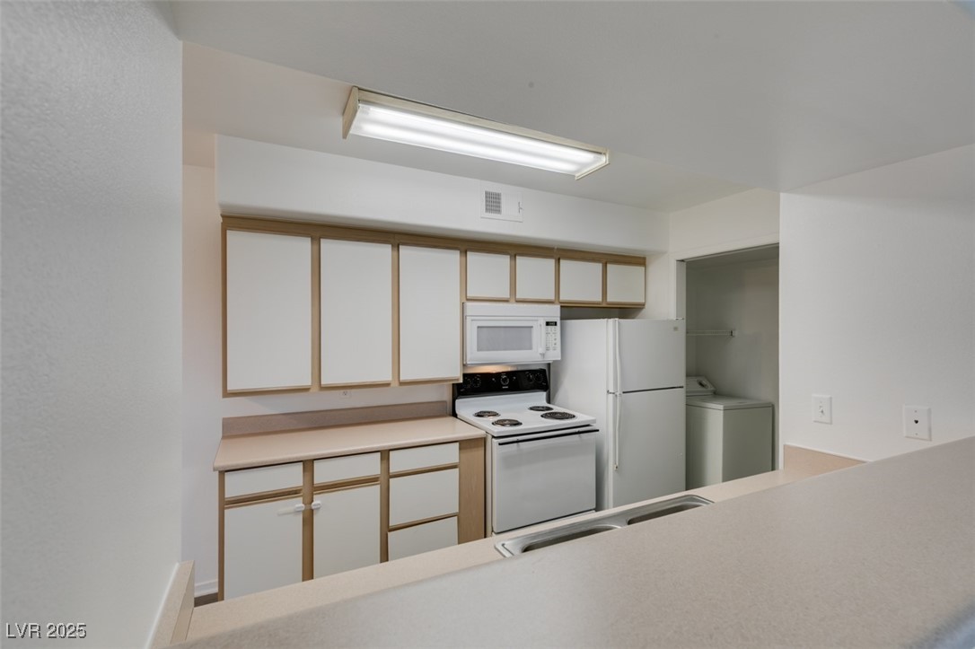 2300 E Silverado Ranch Boulevard #1070, Las Vegas, Nevada image 27