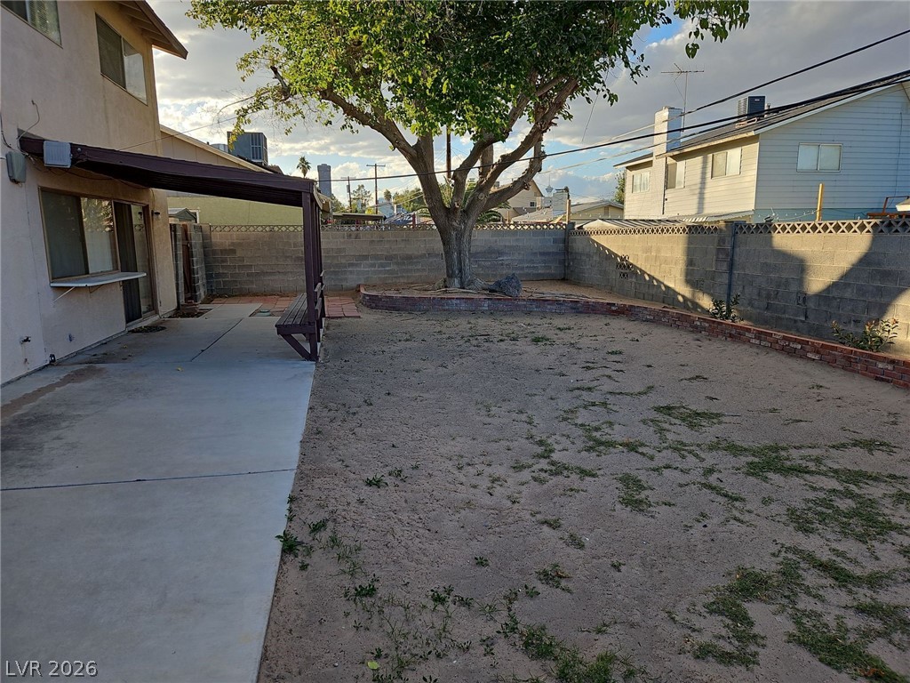 2724 Capistrano Avenue
