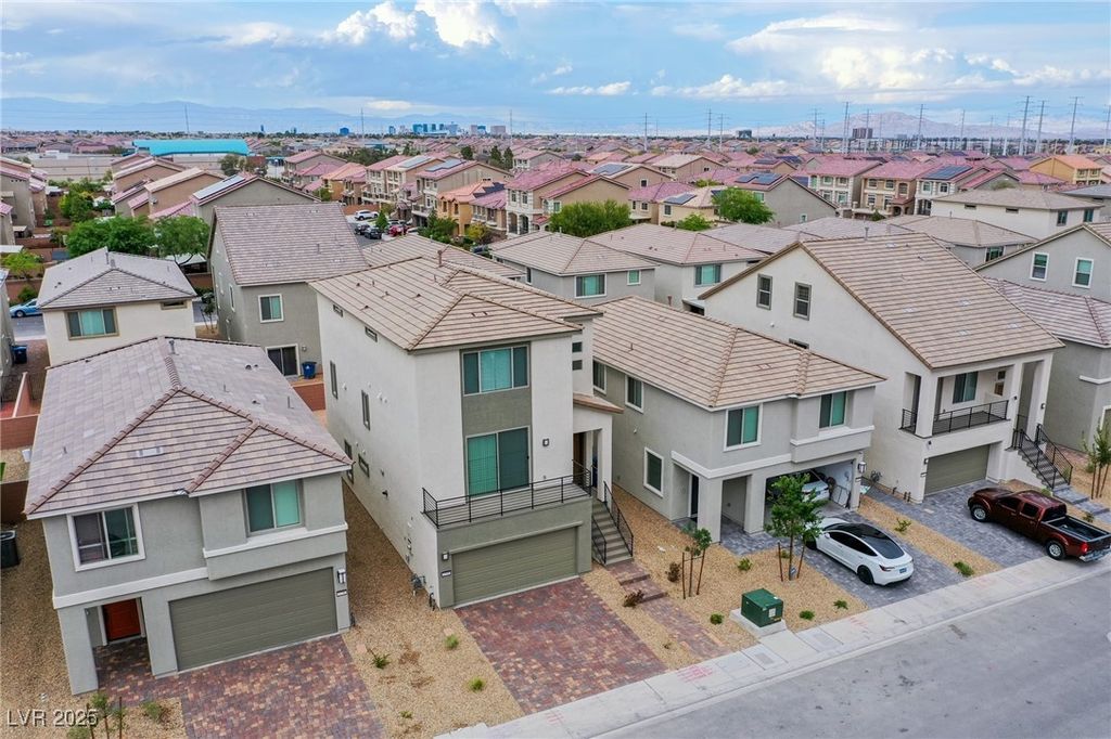 Photo of 5748 Avondale Rise Way, Las Vegas, NV 89141 (MLS # 2664915)