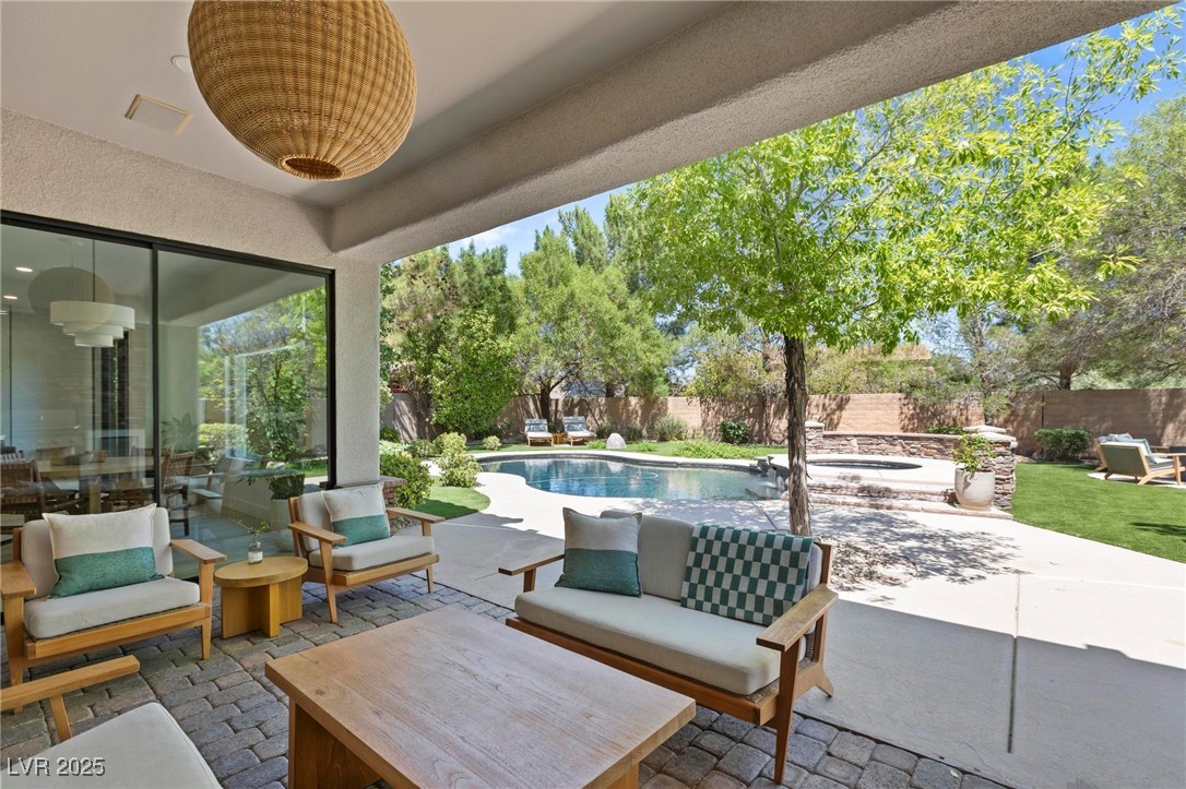 Henderson, Nevada 89052, United States, 6 Bedrooms Bedrooms, ,5 BathroomsBathrooms,Residential,Active,185277