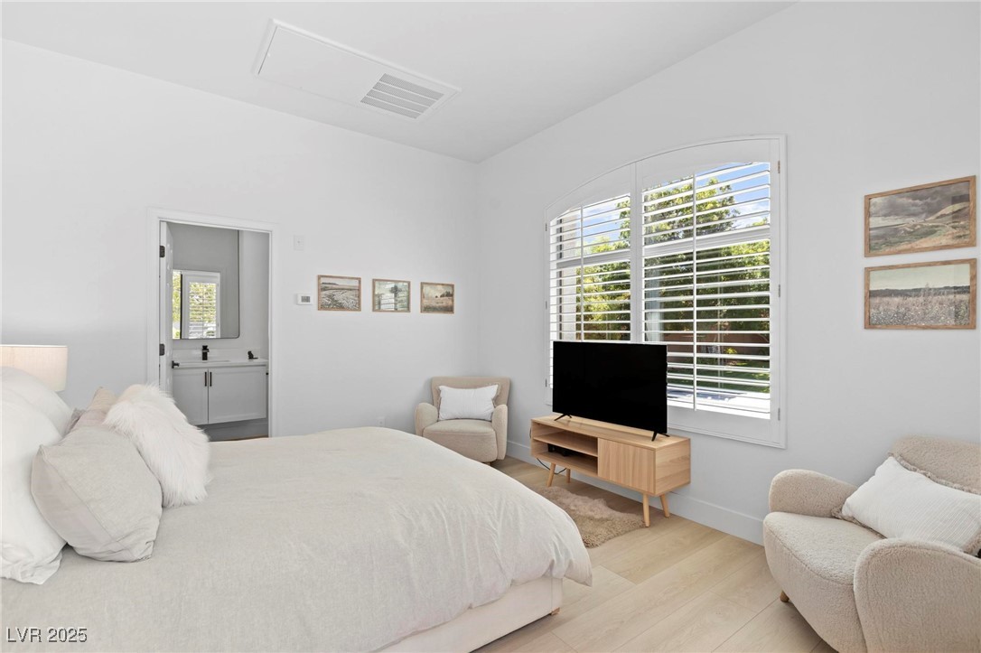 Henderson, Nevada 89052, United States, 6 Bedrooms Bedrooms, ,5 BathroomsBathrooms,Residential,Active,185277