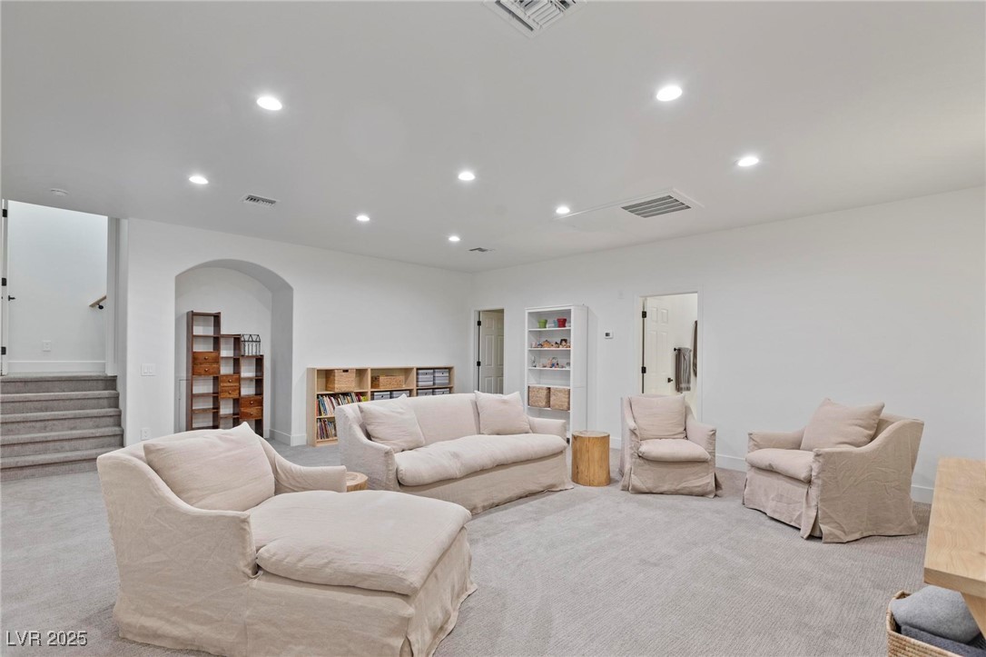 Henderson, Nevada 89052, United States, 6 Bedrooms Bedrooms, ,5 BathroomsBathrooms,Residential,Active,185277