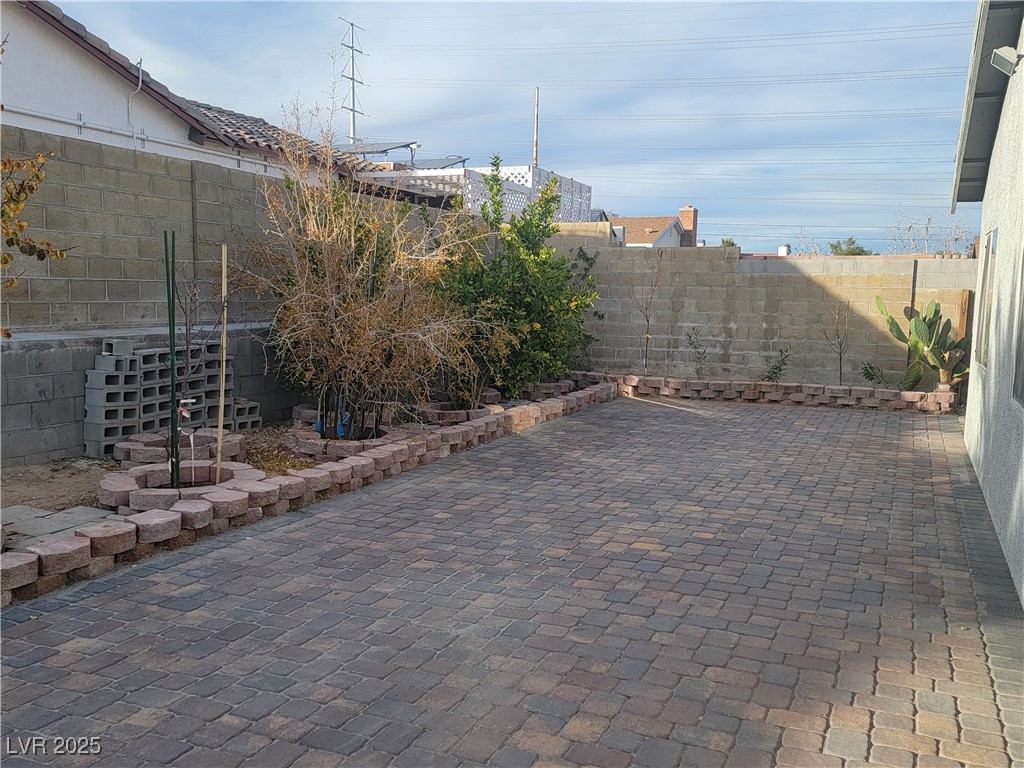 Las Vegas, Nevada 89147, United States, 4 Bedrooms Bedrooms, ,2 BathroomsBathrooms,Residential,Active,107958