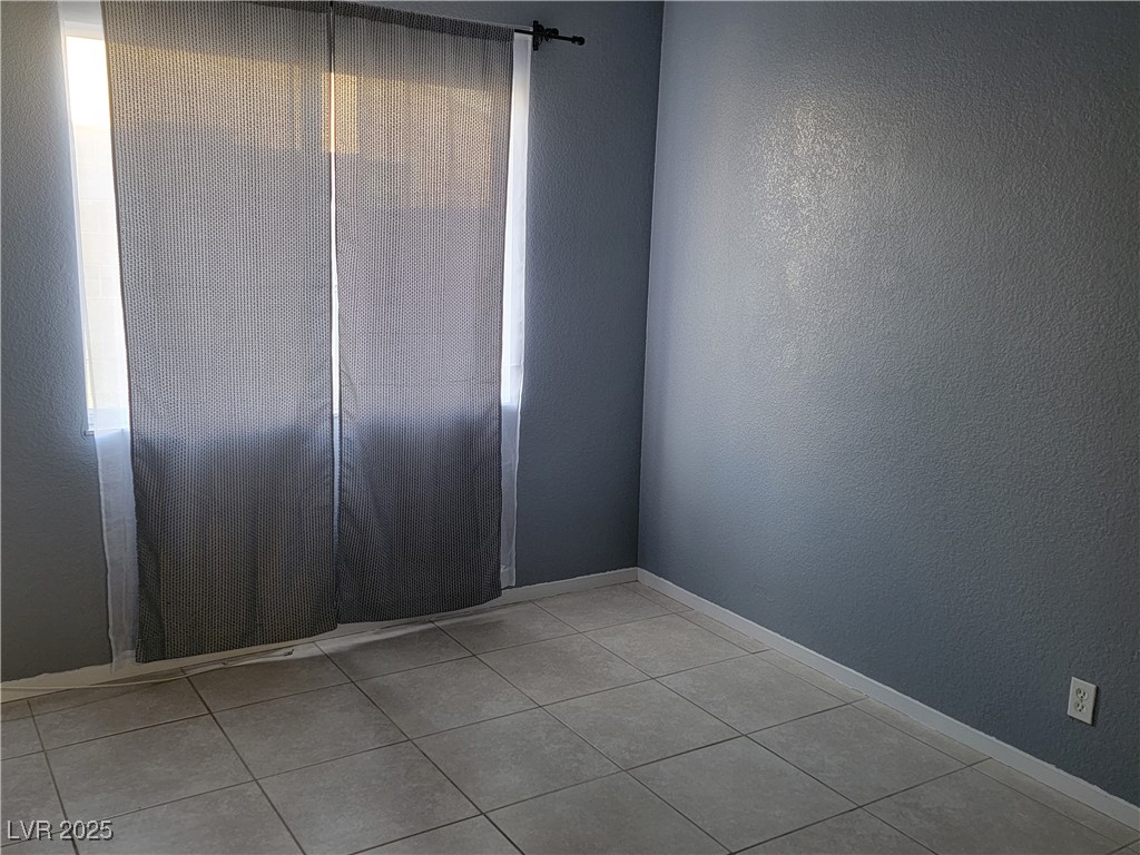 Las Vegas, Nevada 89147, United States, 4 Bedrooms Bedrooms, ,2 BathroomsBathrooms,Residential,Active,107958