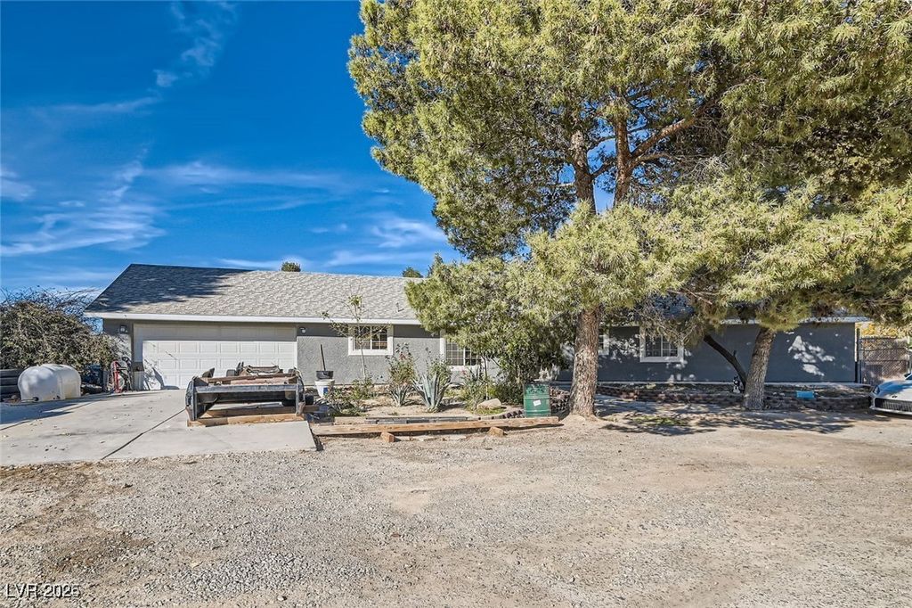Photo of 6320 Horse Drive, Las Vegas, NV 89131 (MLS # 2736983)