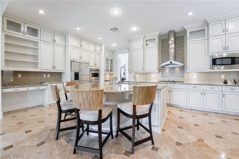 Photo of 8242 Bella Veduta Avenue, Las Vegas, NV 89178 (MLS # 2769969)
