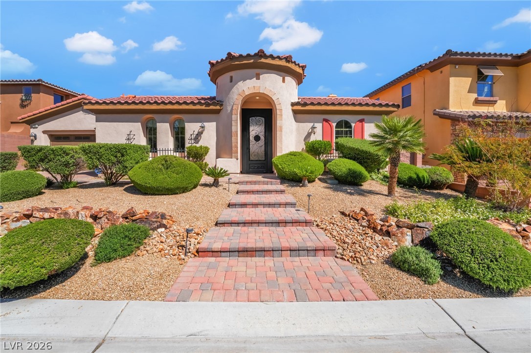 8242 Bella Veduta Avenue