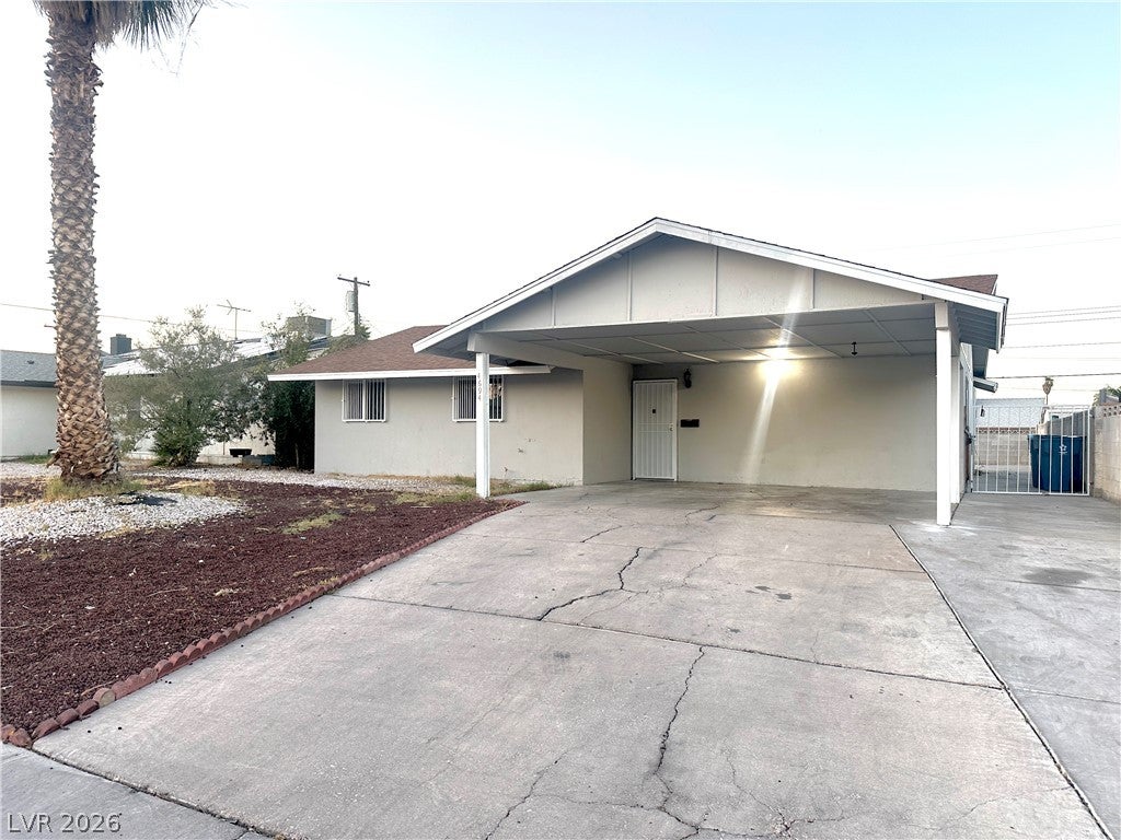 4694 Dennis Way