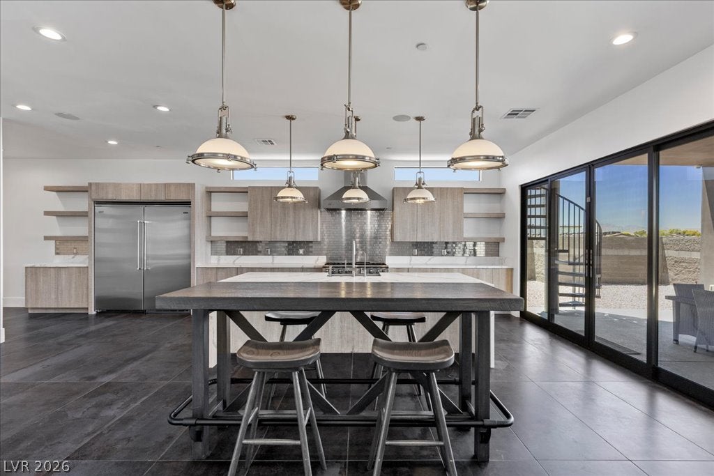 2839 Edgemont Drive