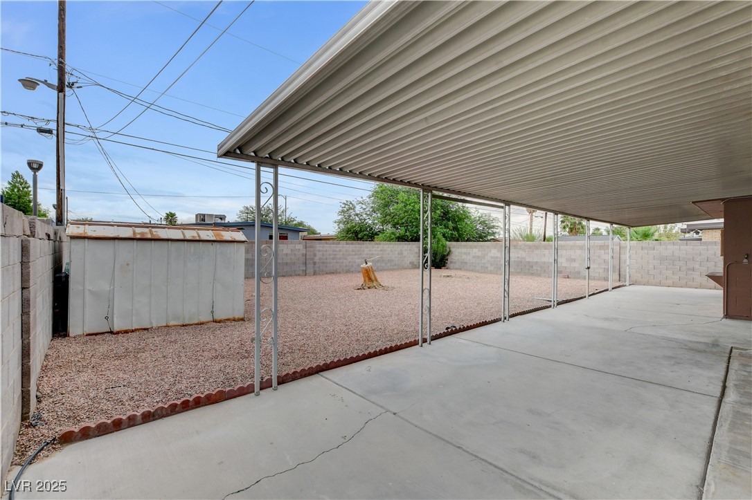 North Las Vegas, Nevada 89030, United States, 4 Bedrooms Bedrooms, ,2 BathroomsBathrooms,Residential,Active,195102