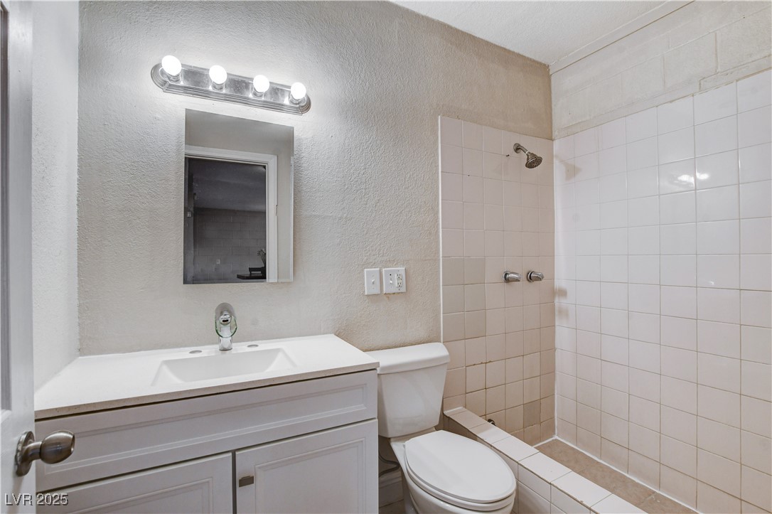 North Las Vegas, Nevada 89030, United States, 4 Bedrooms Bedrooms, ,2 BathroomsBathrooms,Residential,Active,195102