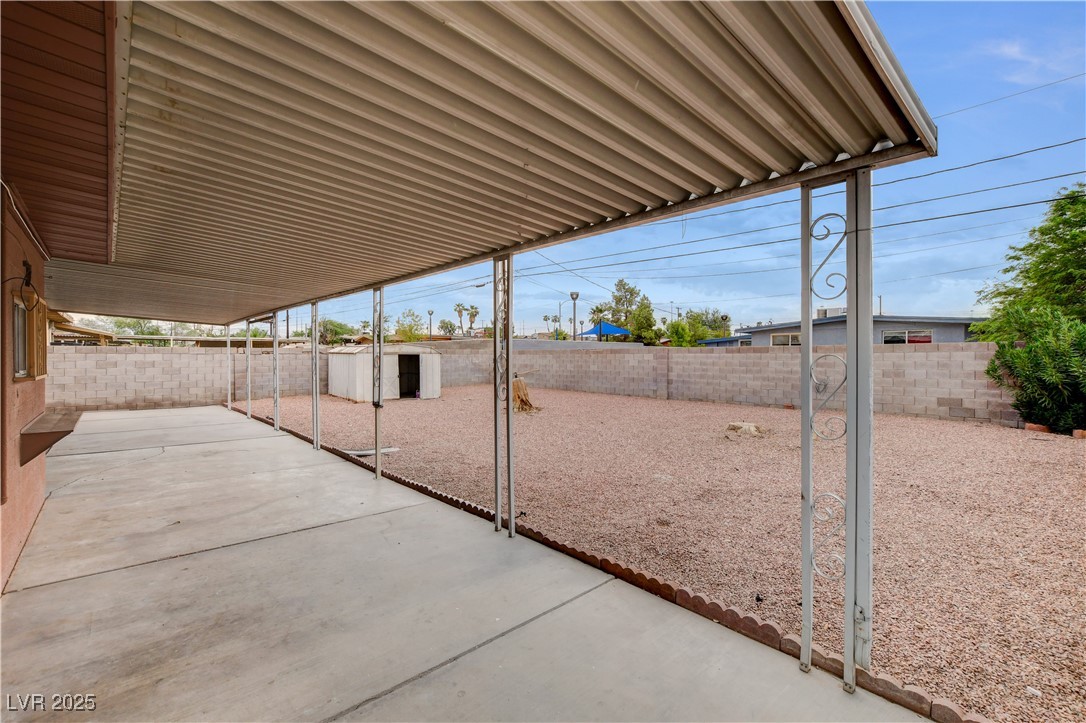 North Las Vegas, Nevada 89030, United States, 4 Bedrooms Bedrooms, ,2 BathroomsBathrooms,Residential,Active,195102