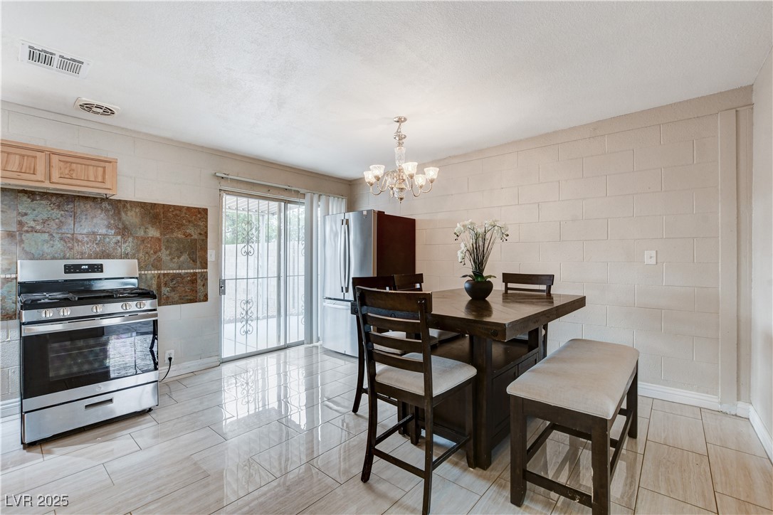 North Las Vegas, Nevada 89030, United States, 4 Bedrooms Bedrooms, ,2 BathroomsBathrooms,Residential,Active,195102