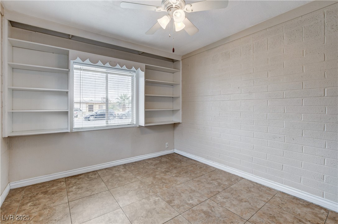 North Las Vegas, Nevada 89030, United States, 4 Bedrooms Bedrooms, ,2 BathroomsBathrooms,Residential,Active,195102