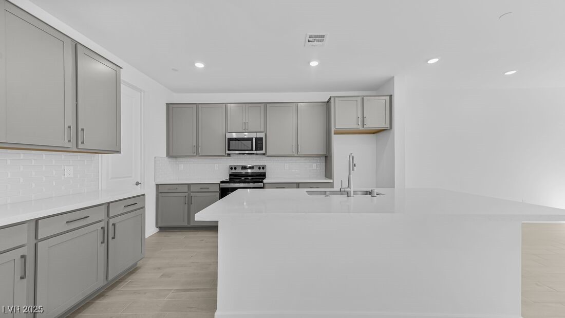 1476 Hopeful Lark Lane