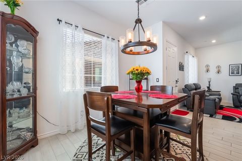 Tiny photo for 794 Hibiscuss Blossom Street, Henderson, NV 89011 (MLS # 2798432)