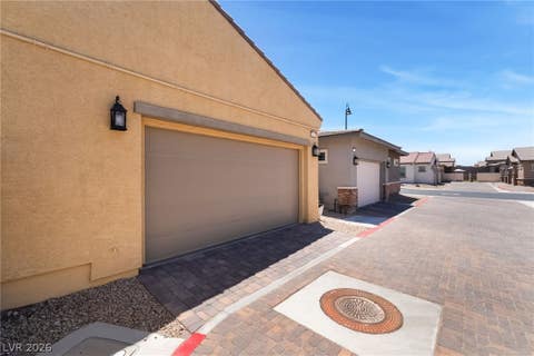 Tiny photo for 794 Hibiscuss Blossom Street, Henderson, NV 89011 (MLS # 2798432)