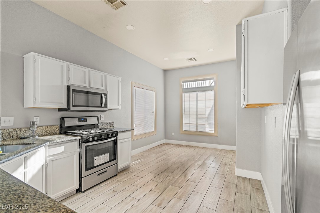 5616 Royal Castle Lane