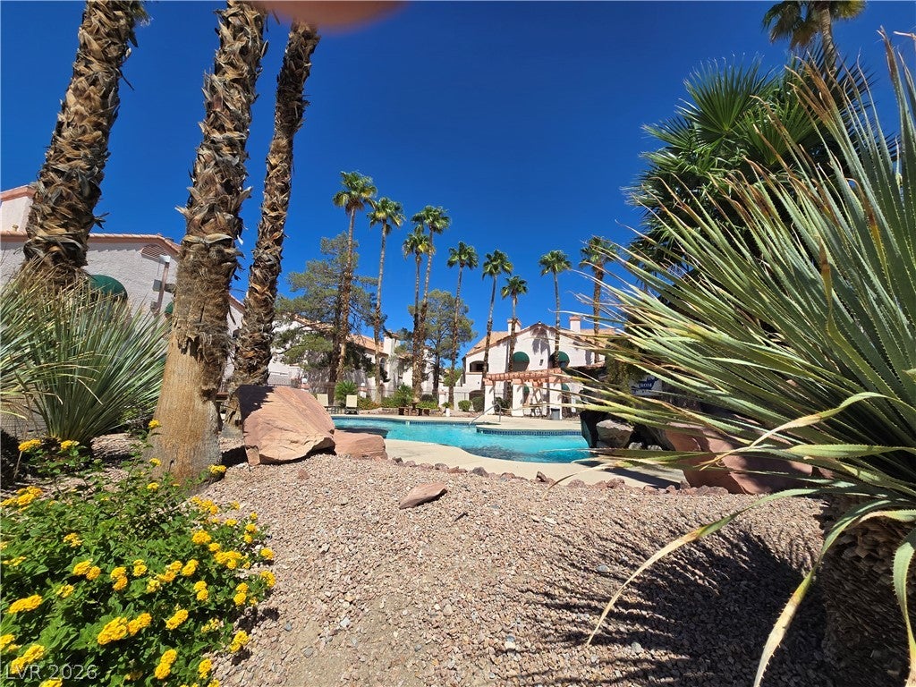 7570 W Flamingo Road 206