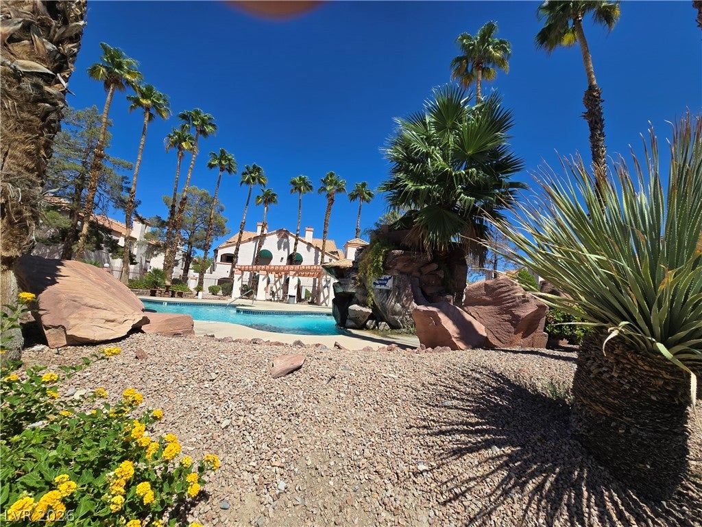 7570 W Flamingo Road 206
