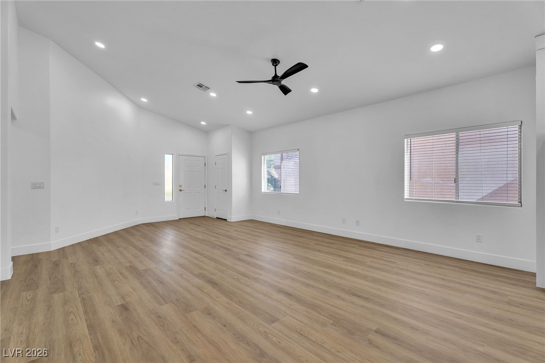 8233 Valley Stream Avenue