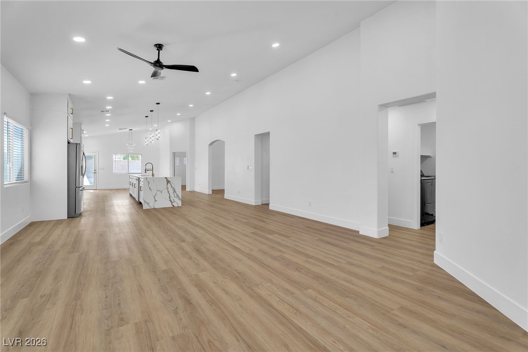 8233 Valley Stream Avenue