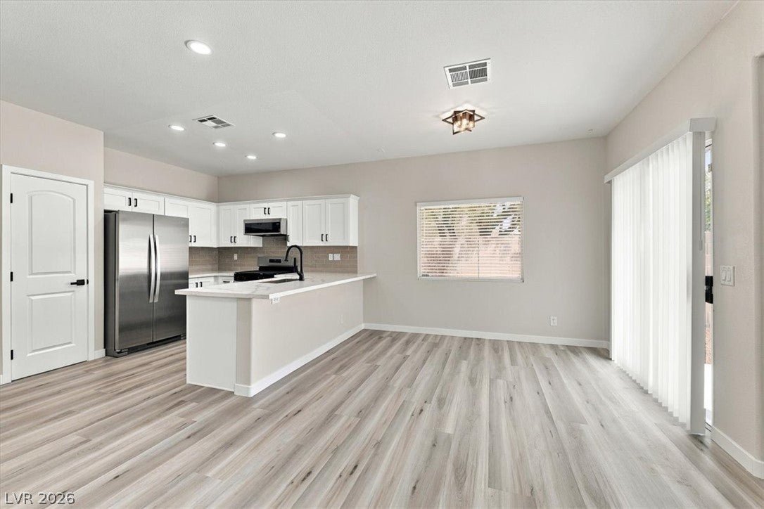 6898 PERFECT SUNSET Court