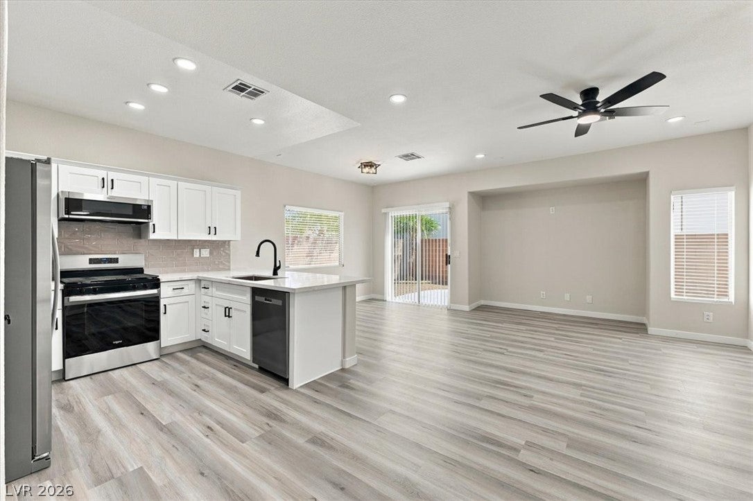 6898 PERFECT SUNSET Court