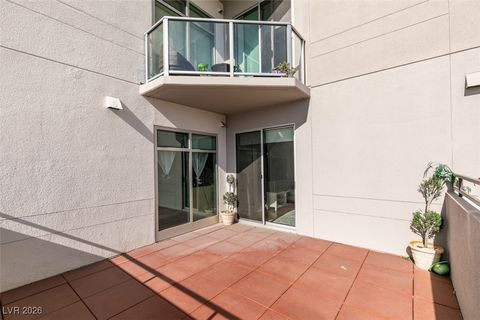 Tiny photo for 150 Las Vegas Boulevard #807, Las Vegas, NV 89101 (MLS # 2752633)