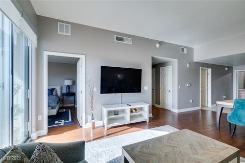 Tiny photo for 150 Las Vegas Boulevard #807, Las Vegas, NV 89101 (MLS # 2752633)