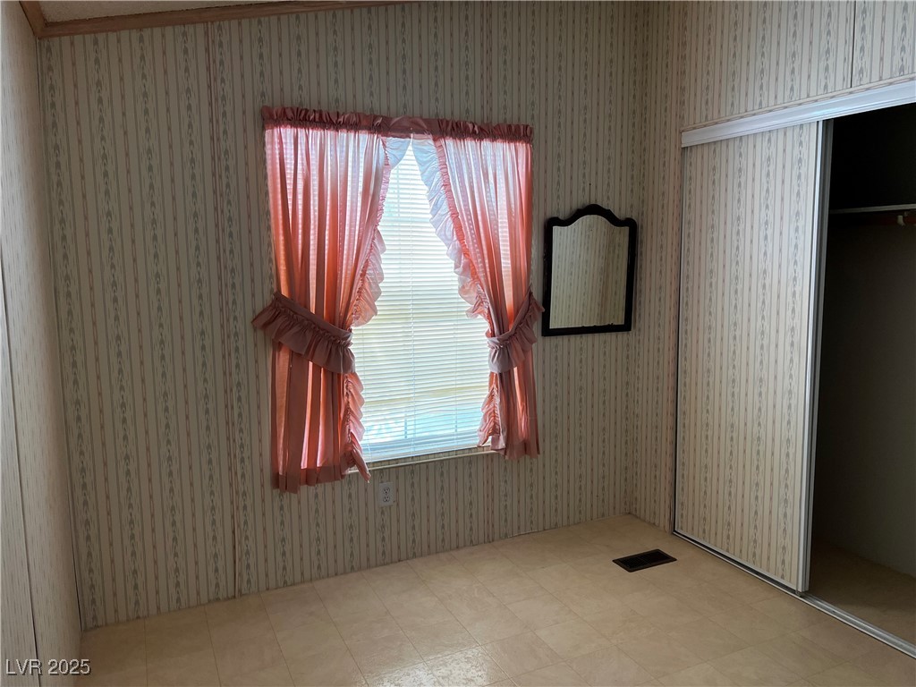 91 W Yukon Street, Pahrump, Nevada image 21