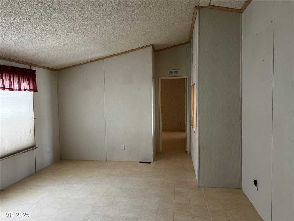 91 W Yukon Street, Pahrump, Nevada image 10