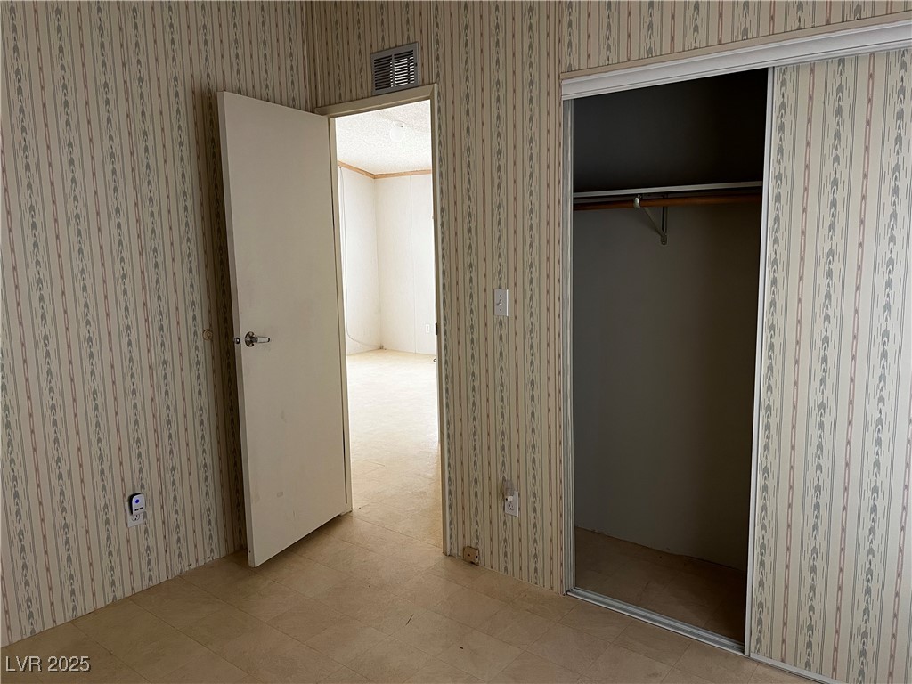 91 W Yukon Street, Pahrump, Nevada image 26