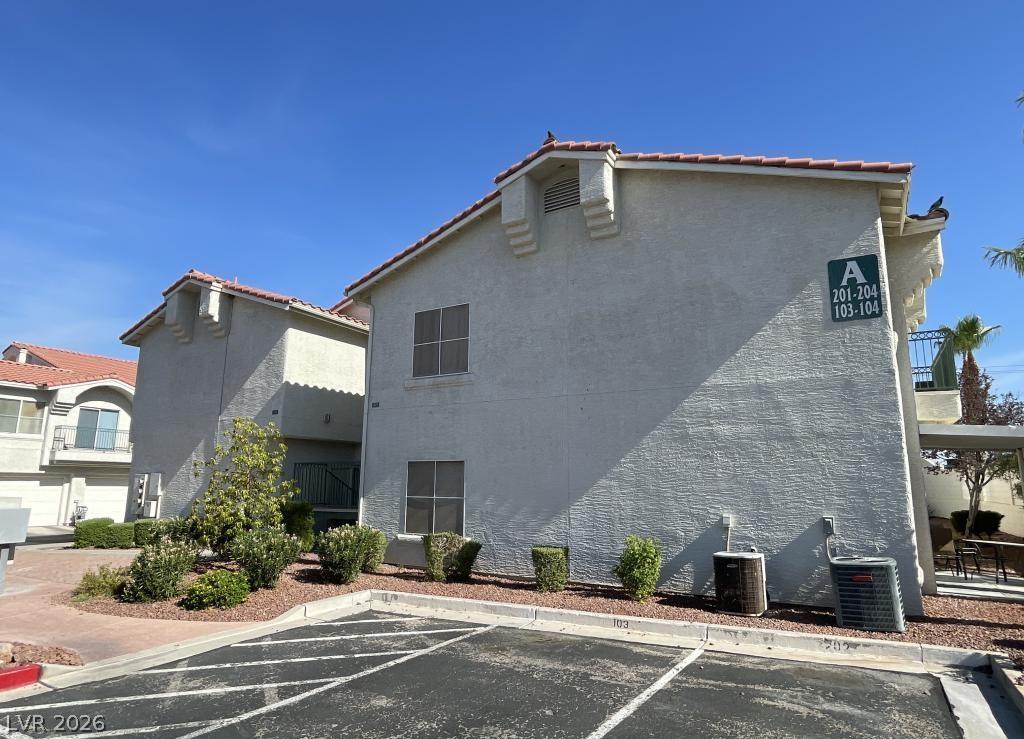 6201 E Lake Mead Boulevard 204