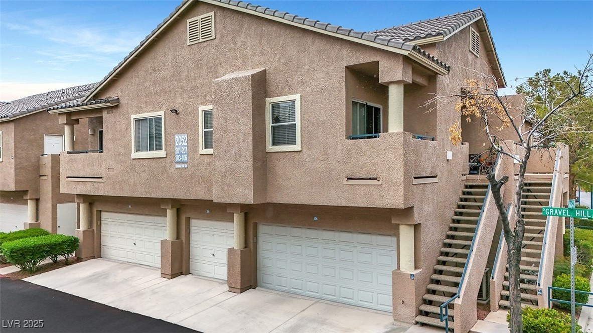 2052 Gravel Hill Street 207