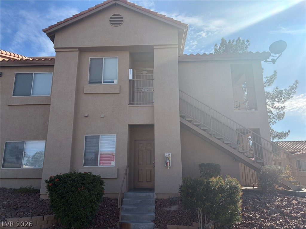 2110 Los Feliz Street 1089