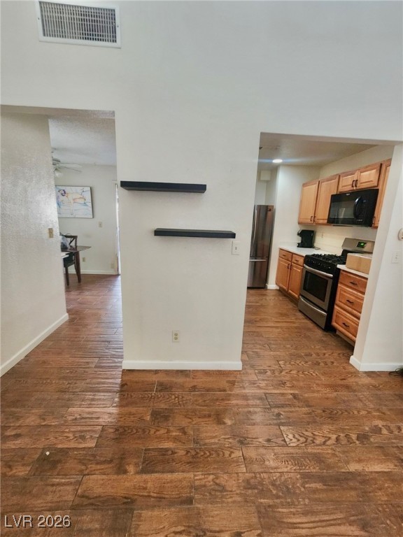 2253 High Dunes Lane