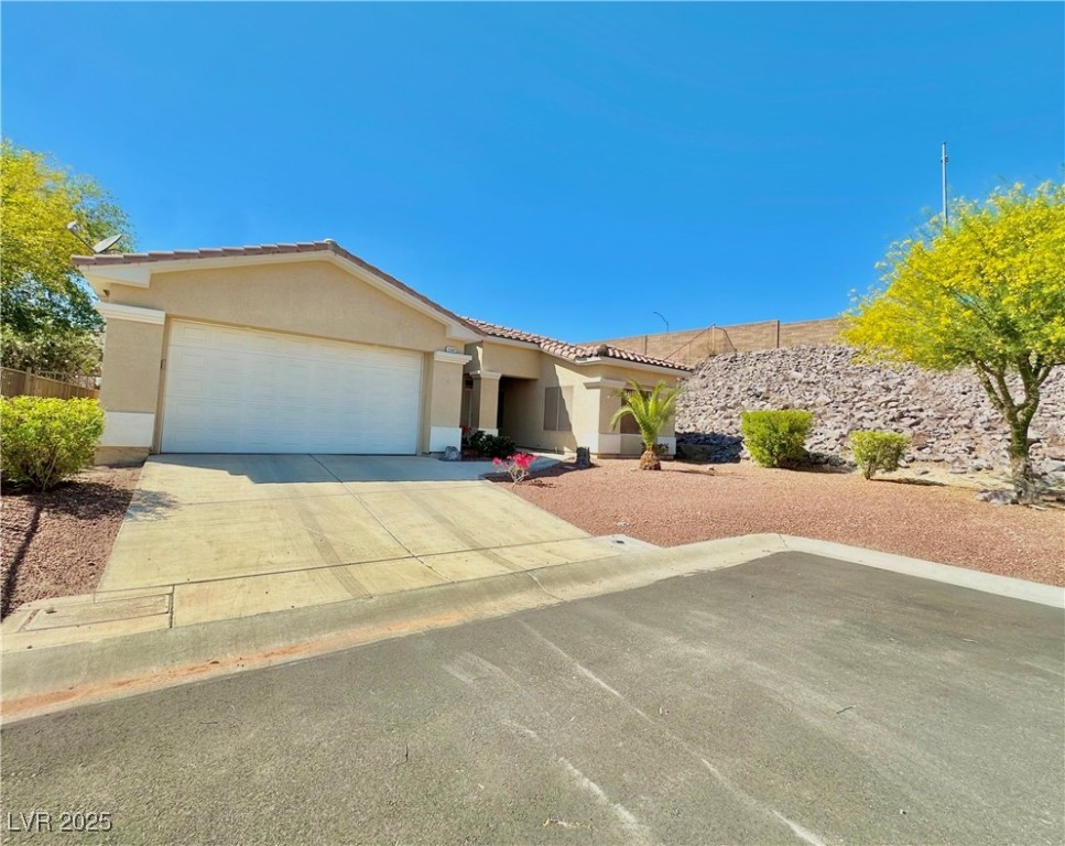 3567 Cottage Stream Court, Laughlin, Nevada image 2