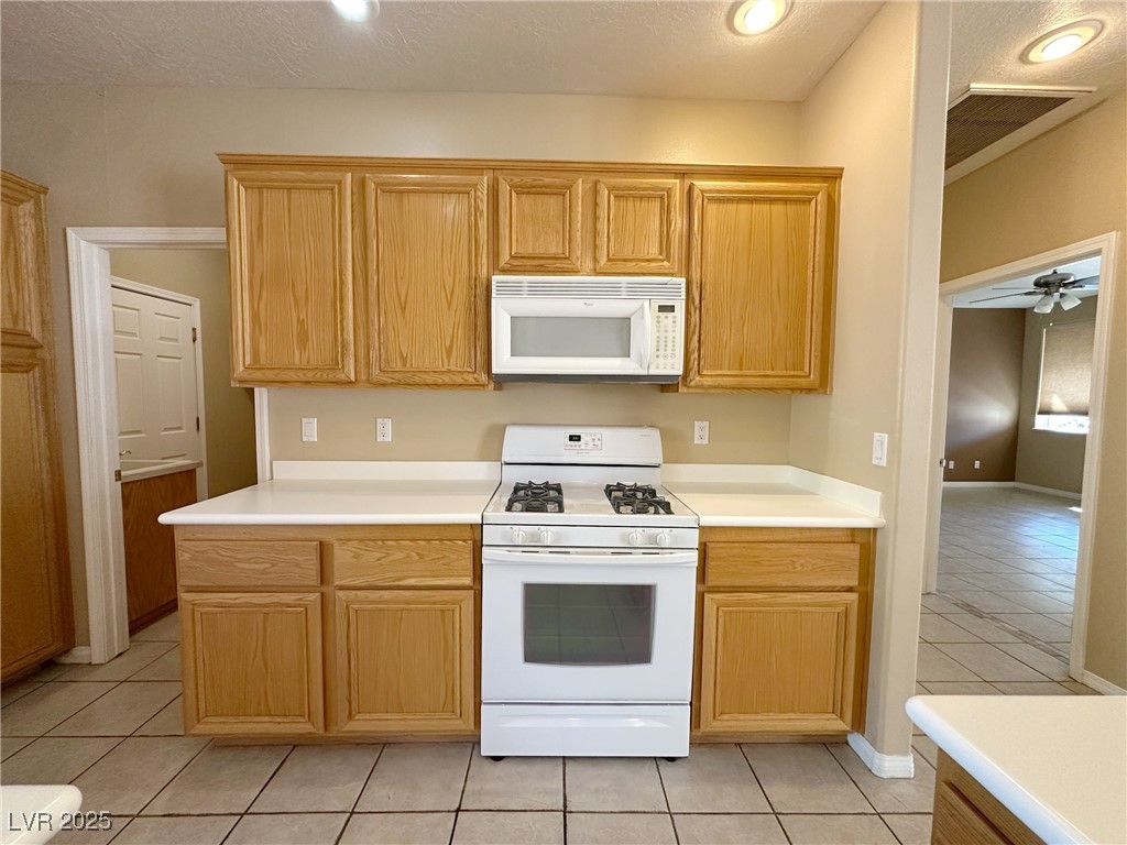 3567 Cottage Stream Court, Laughlin, Nevada image 34