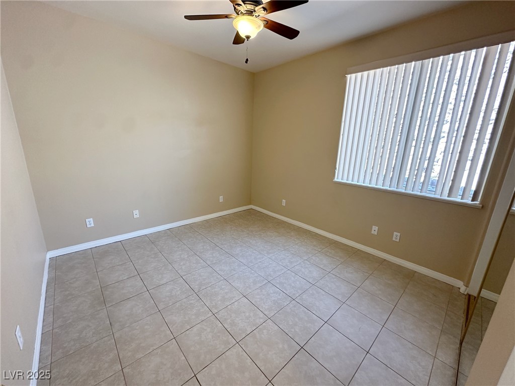 3567 Cottage Stream Court, Laughlin, Nevada image 18
